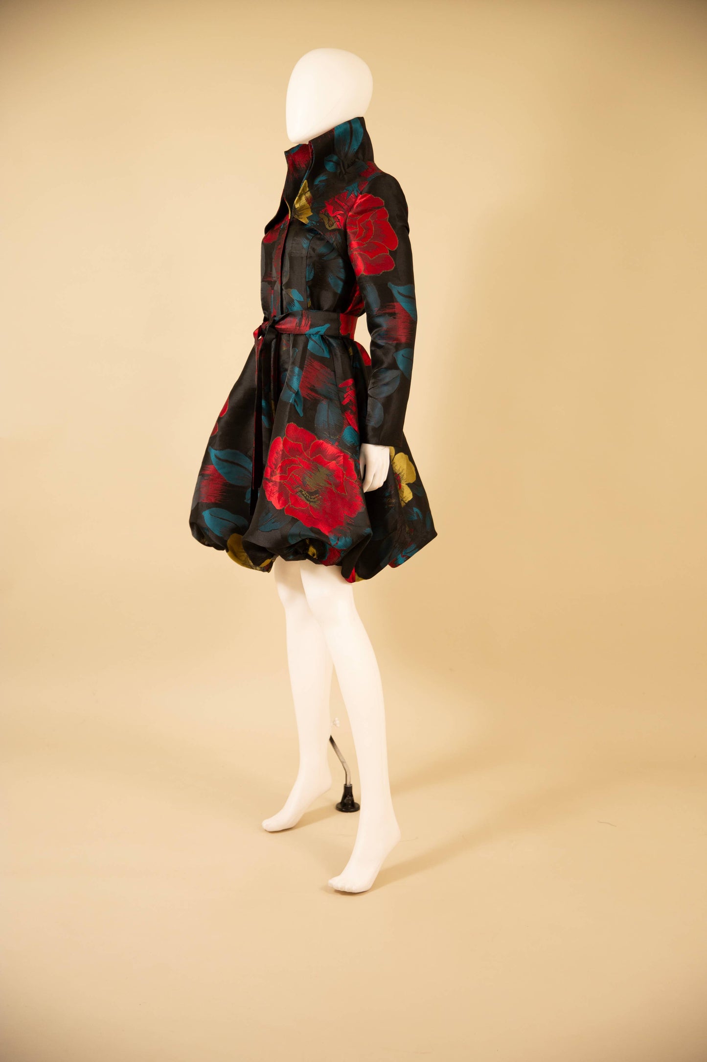 Yarn-Dyed Floral Brocade Bubble-Hem Dress-Coat - F22028