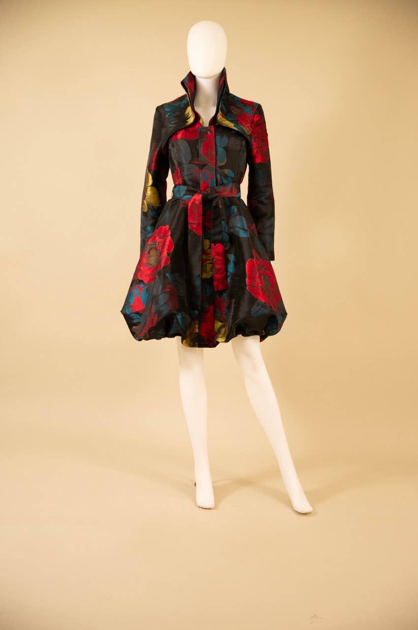 Yarn-Dyed Floral Brocade Bubble-Hem Dress-Coat - F22028